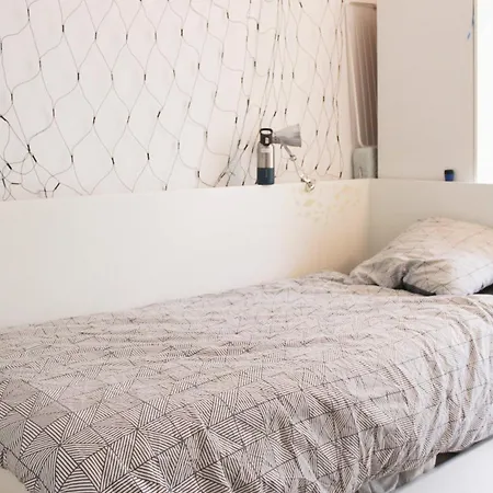 Apartment Spacious With Terrace Near The Marais